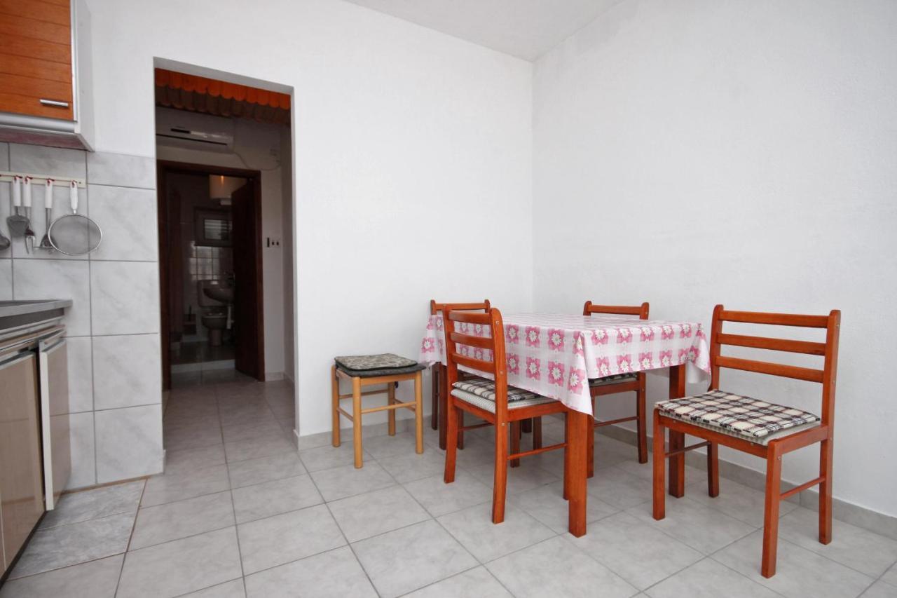 Apartments By The Sea Metajna, Pag - 6351 מראה חיצוני תמונה